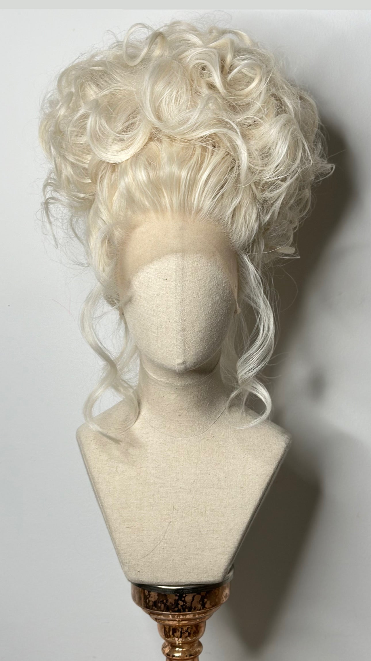 Classy Platin Blond  Updoo