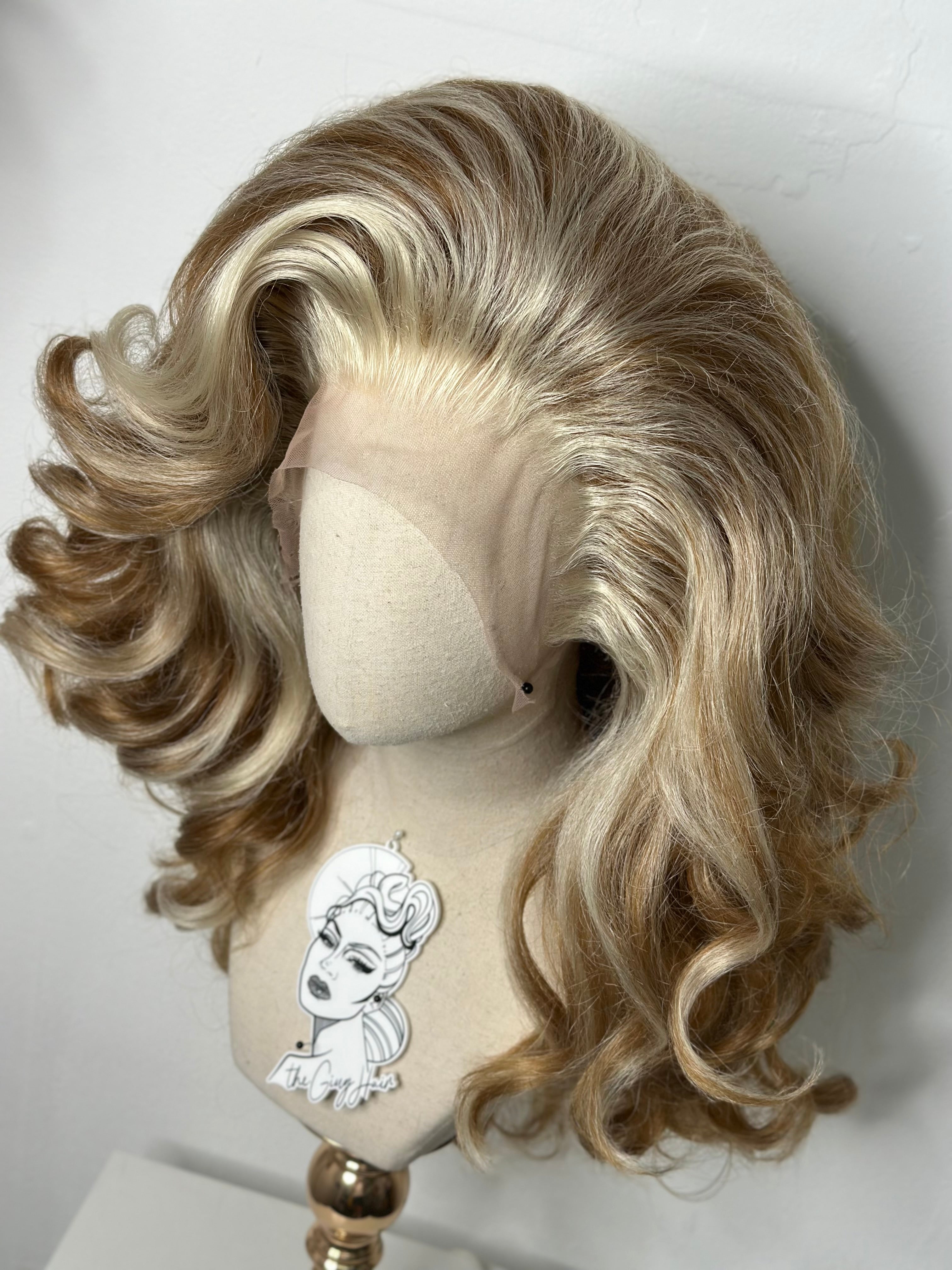 Big Flip and Go Wig Blond mix
