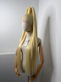 Sleek half up ponytail Vanilla