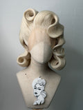 Classy 50s History Wig Platin