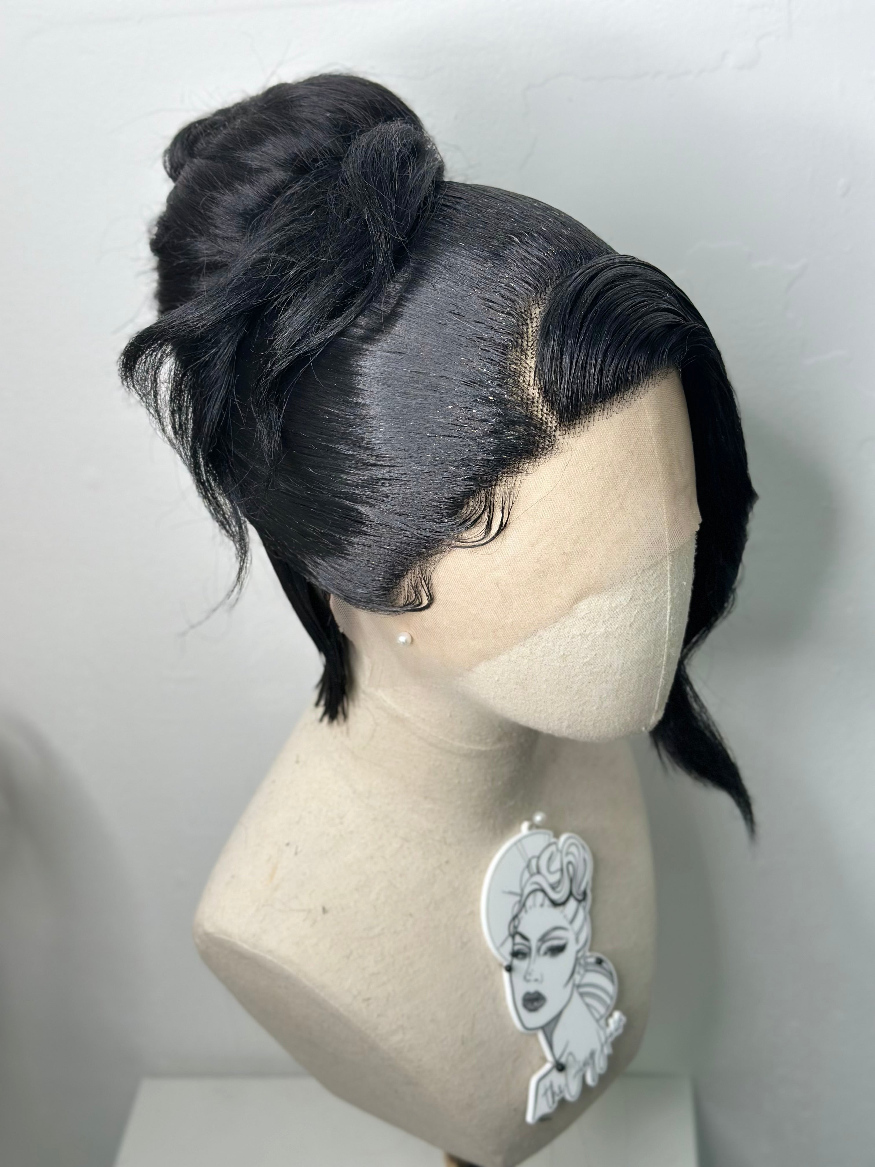 Classy updo wig Black super Hold