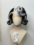 Classy 60s Wig Black and White