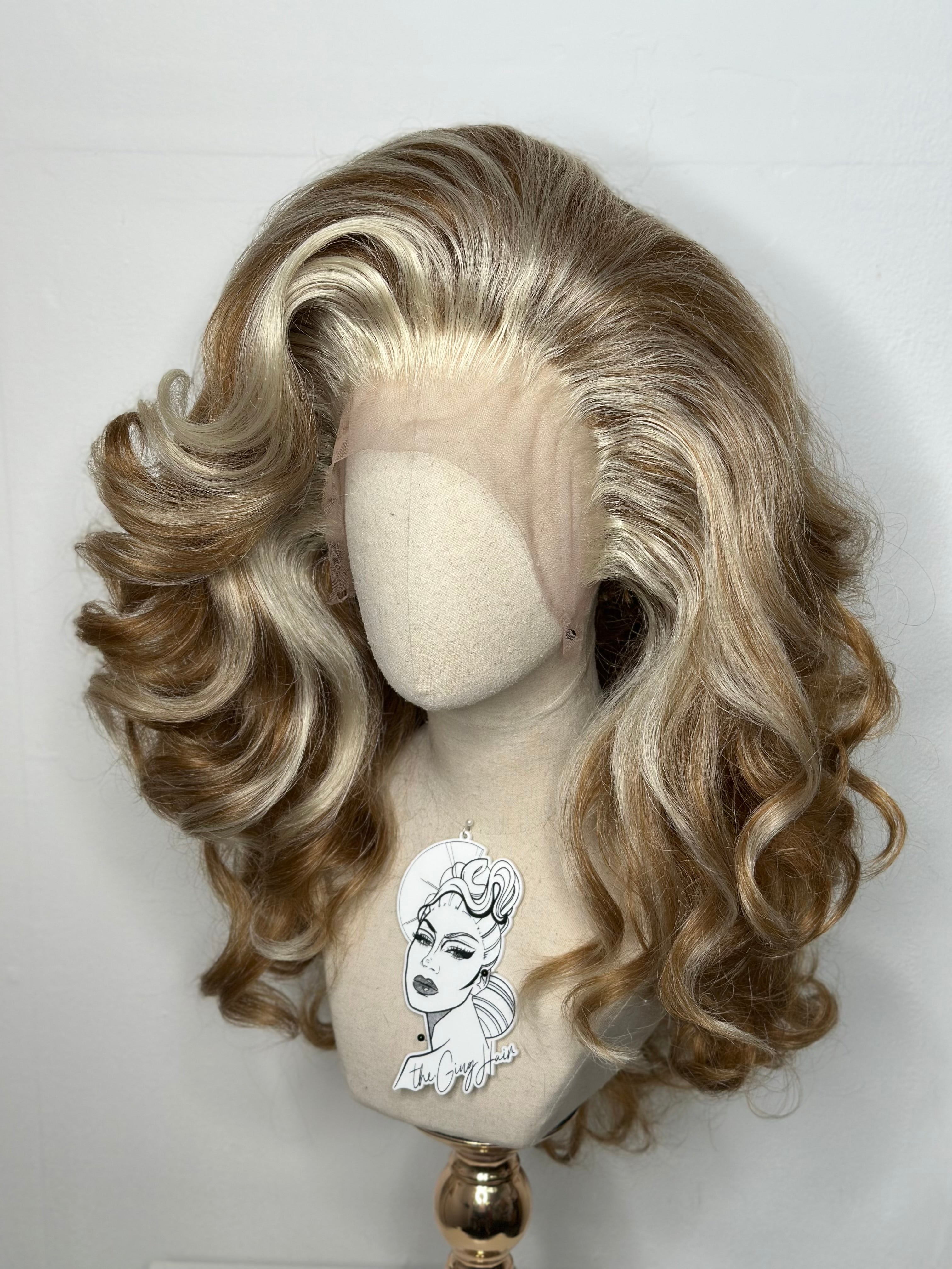 Big Flip and Go Wig Blond mix