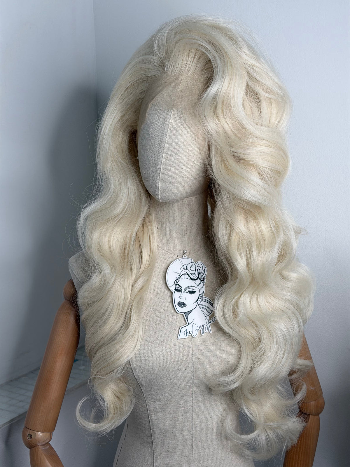 Big Flip and Go Wig PLATIN