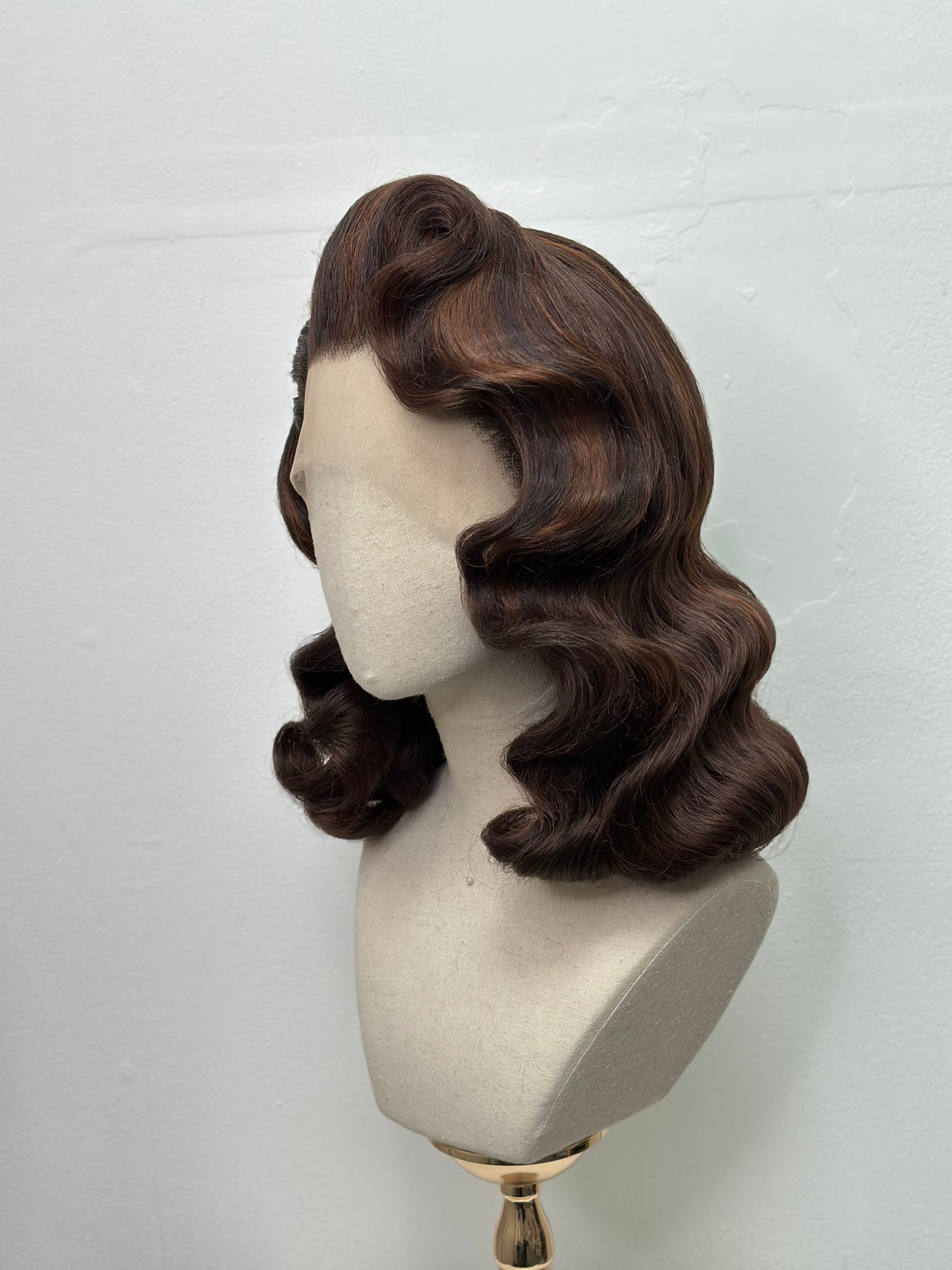 Classy 40s Wig Brown Mix
