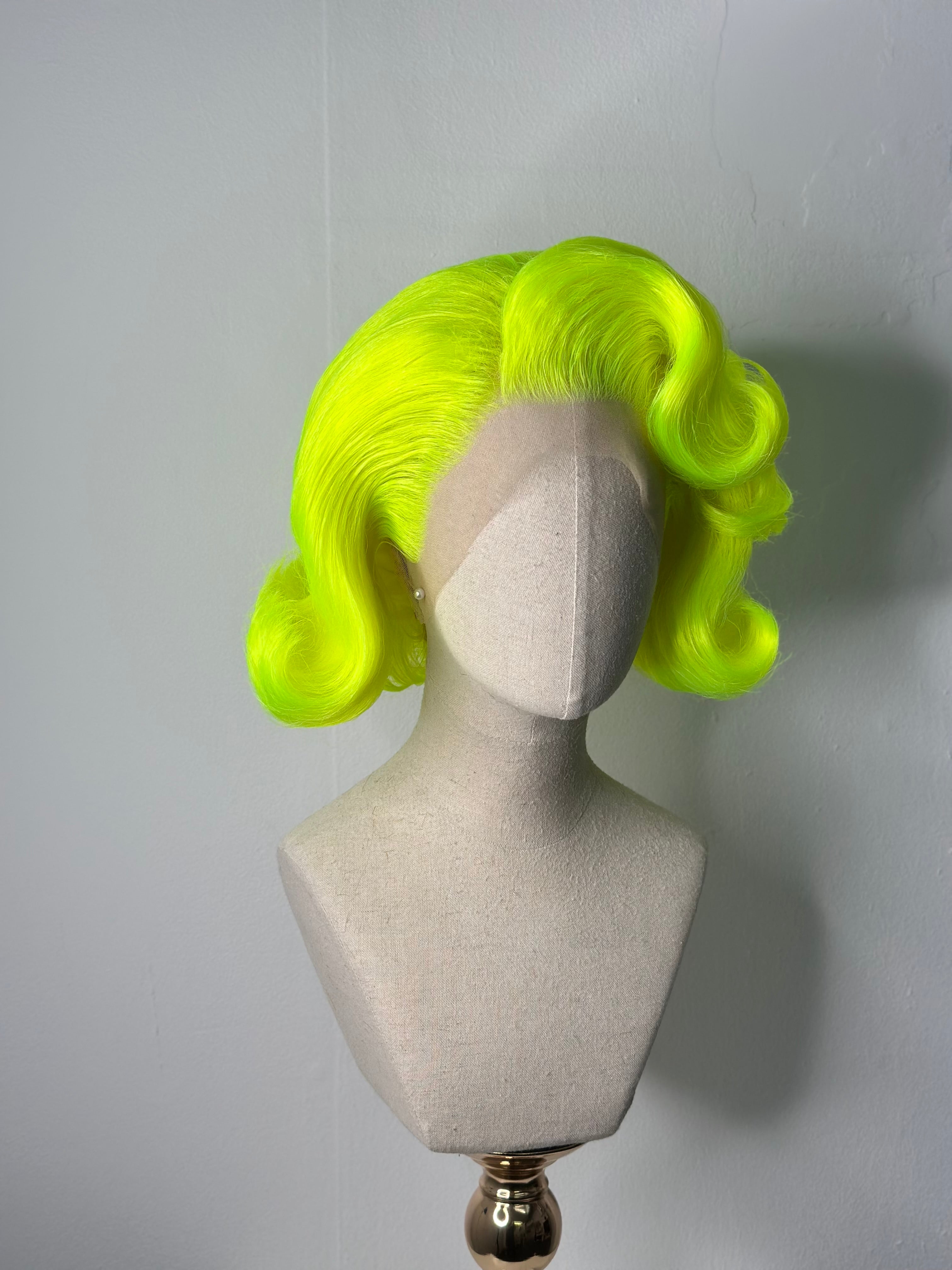 Classy 60s History green Neon Wig