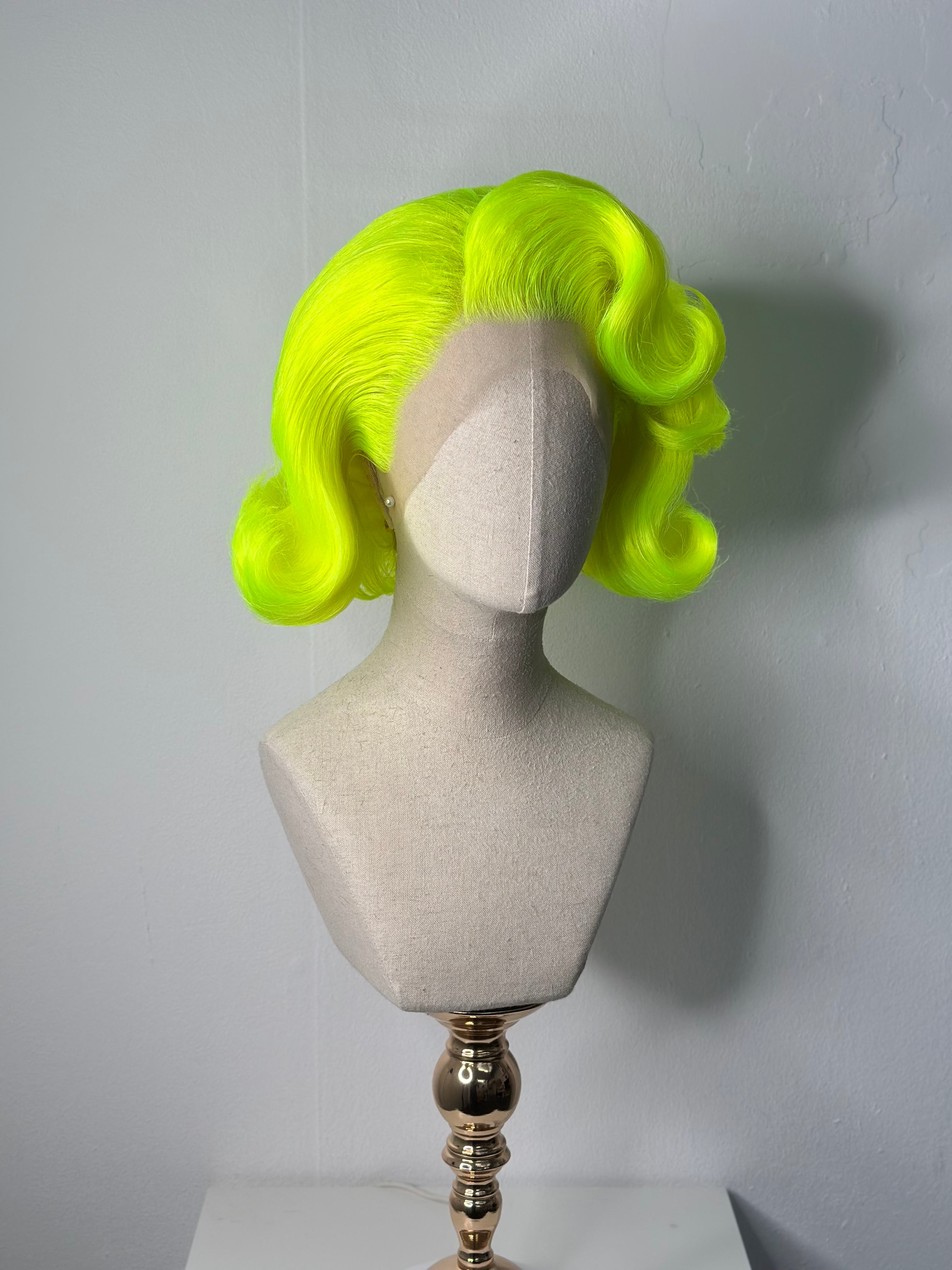Classy 60s History green Neon Wig
