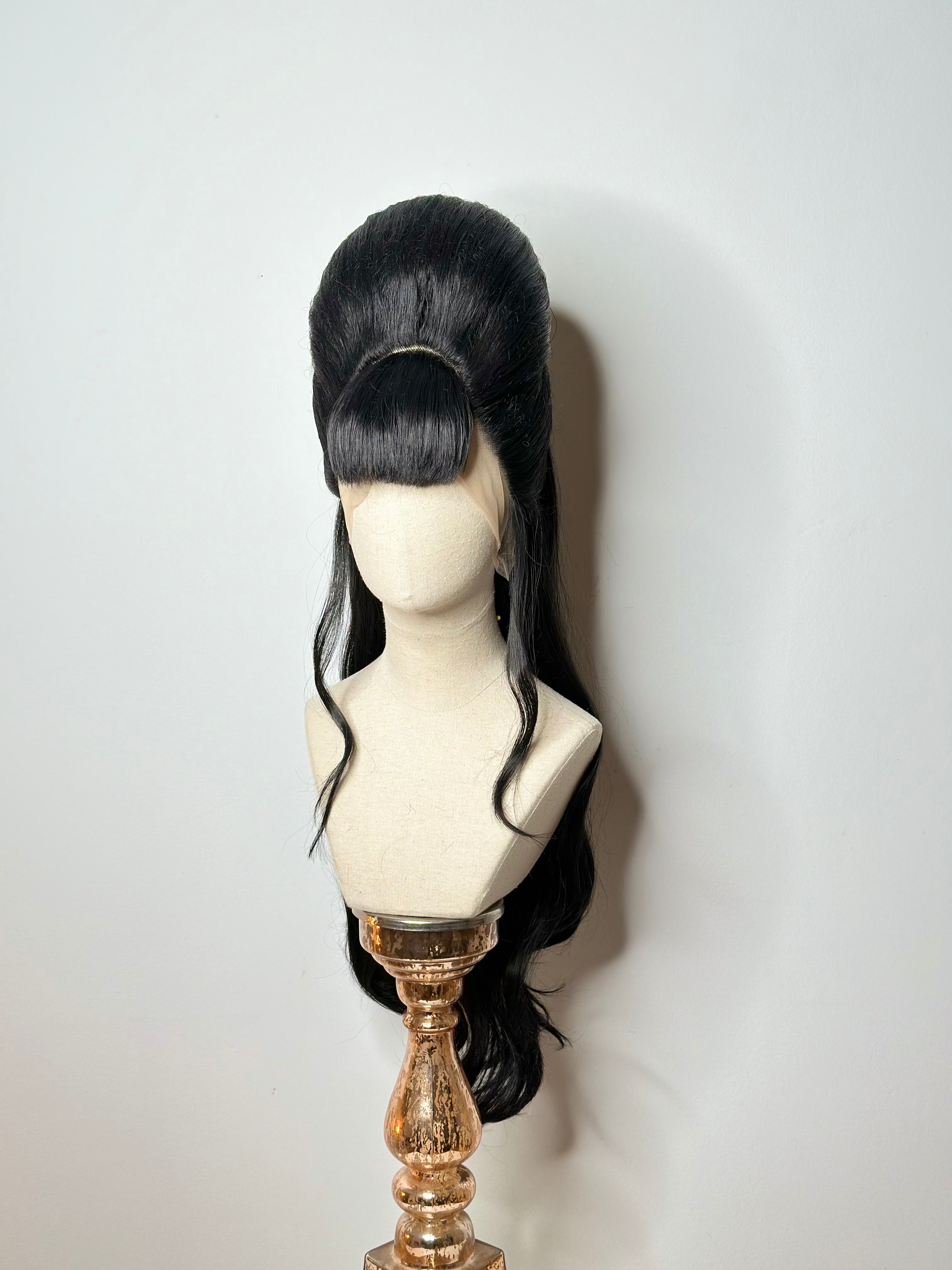 Behive  Wig in Black