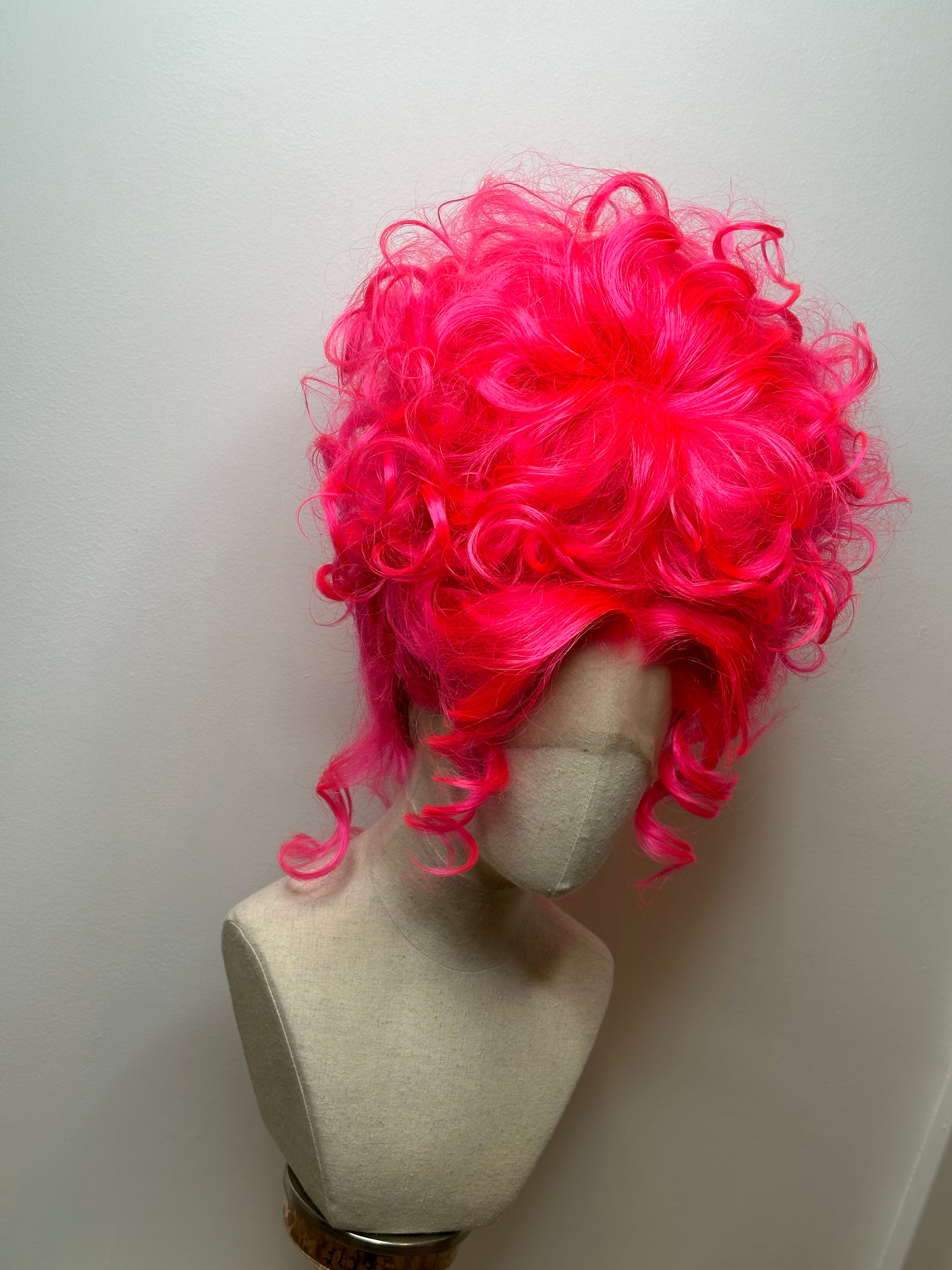 Classy Dolly Updo hot Pink