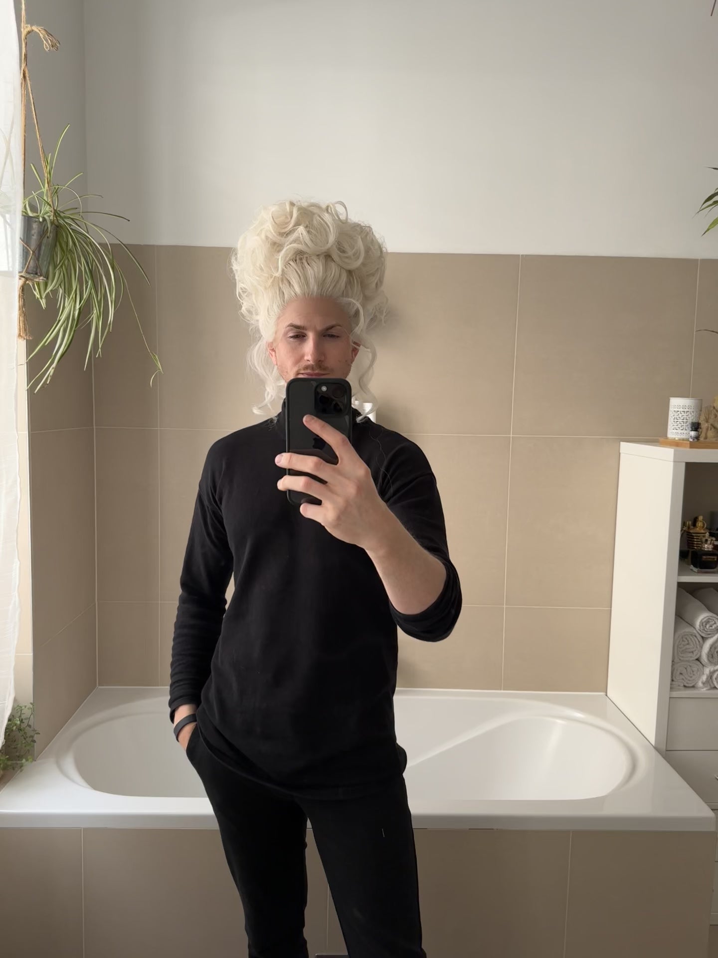 Classy Platin Blond  Updoo